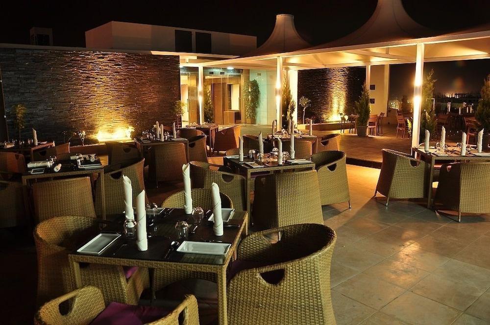 The Arcadia Hotel Coimbatore Buitenkant foto