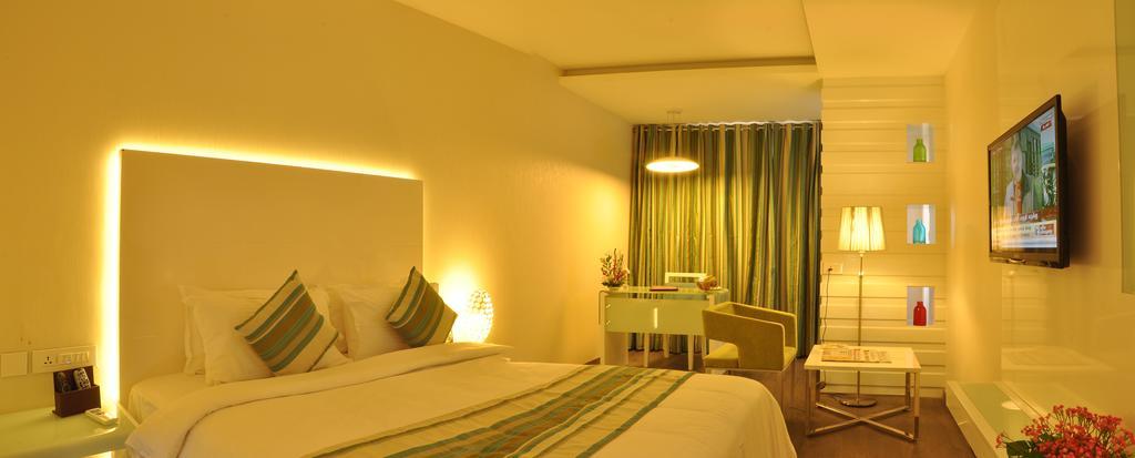 The Arcadia Hotel Coimbatore Buitenkant foto