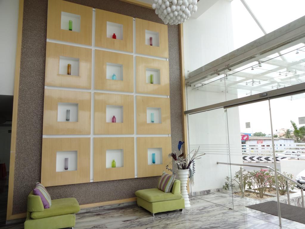 The Arcadia Hotel Coimbatore Buitenkant foto