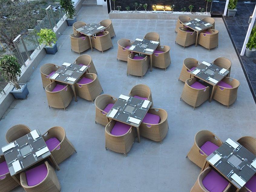 The Arcadia Hotel Coimbatore Buitenkant foto