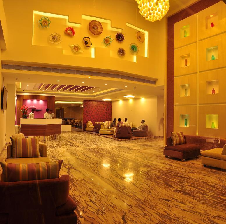 The Arcadia Hotel Coimbatore Buitenkant foto